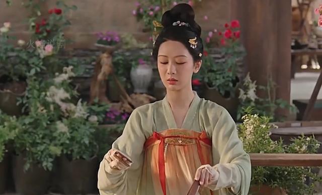 满筑培育牡丹新品种蒋长扬借玩笑表白开元棋牌网站国色芳华：何惟芳开店花