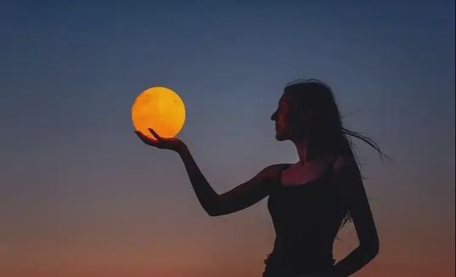 方火运回归前三次是周朝汉朝和明朝开元棋牌法国占星家族女占星家：东